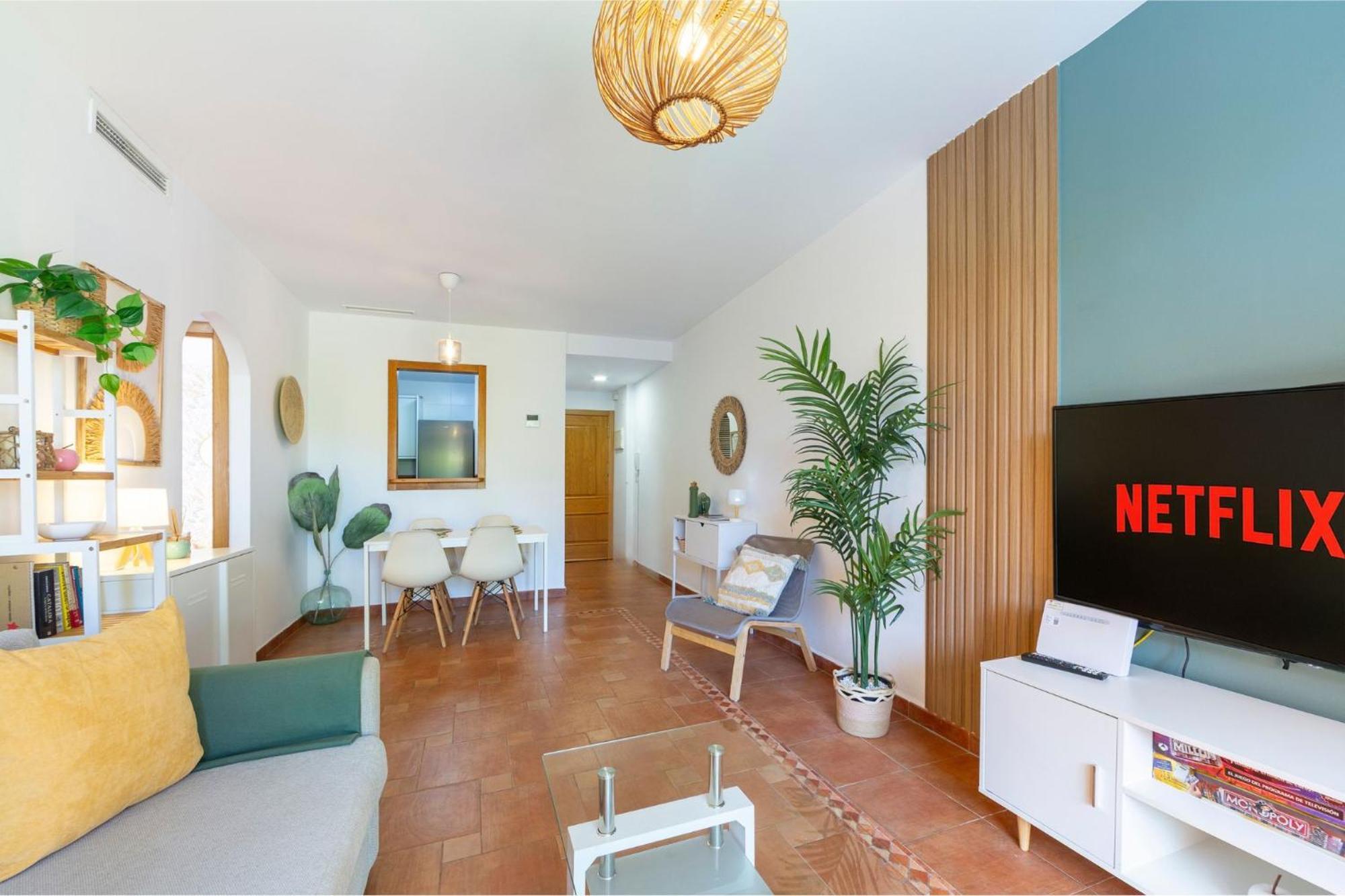 Jardin Privado # Netflix # Playa A 8Min # Wifi # Familia # Apartamento Вера Екстериор снимка